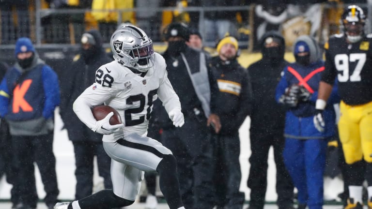 Report: Raiders RB Josh Jacobs ending holdout soon