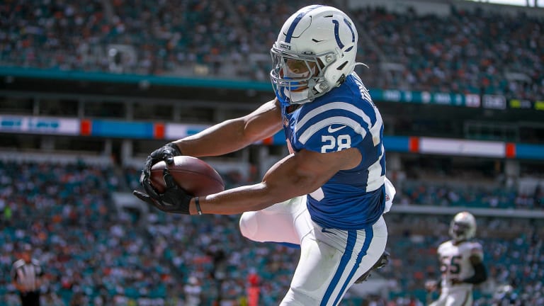 How a Dolphins trade for Colts star Jonathan Taylor could upend RB market