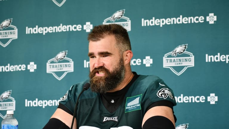 Eagles' Jason Kelce reacts to Chris Jones' holdout with Chiefs - A to Z  Sports