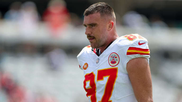 Ian Eagle makes Taylor Swift reference on Kansas City Chiefs TE