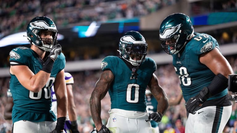Eagles' D'Andre Swift named Offensive Player of the Week after