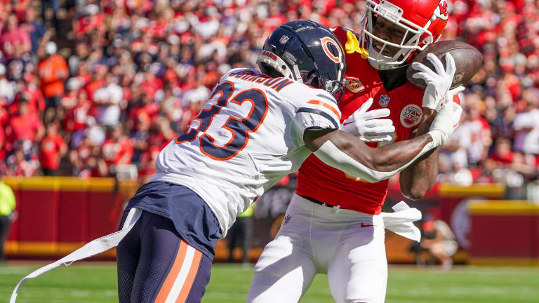 Kansas City Chiefs wide receiver Justyn Ross goes UP to pull in 3