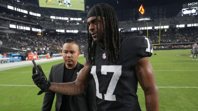 Davante Adams isn't Happy with the Raiders Offense and that Might