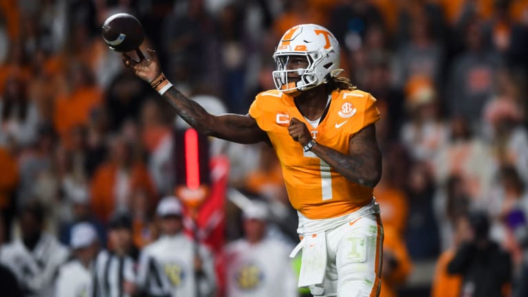 Breaking Tennessee Vols Will Face The Iowa Hawkeyes In The Citrus Bowl