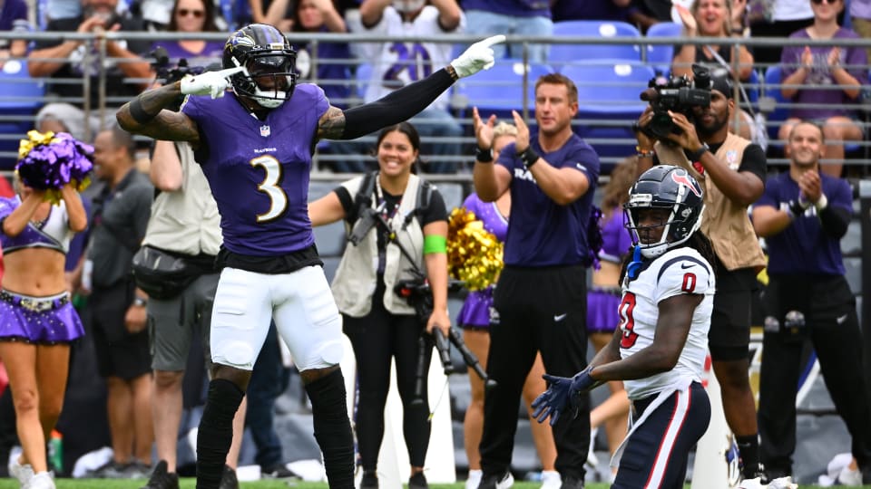 WATCH: Odell Beckham Jr. catches passes pregame in a Ravens Super Bowl XXXV  Champions shirt