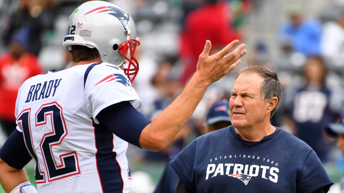 Tom Brady does a cool gesture for his former high school