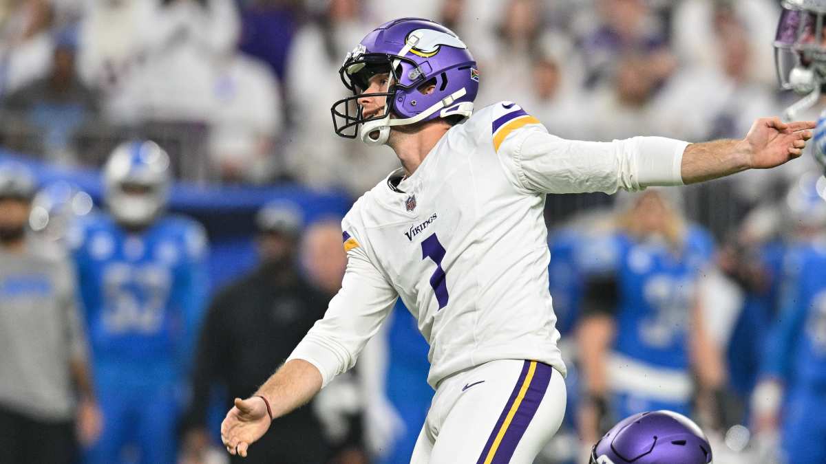 Lions reportedly signing former Vikings starting kicker to practice squad