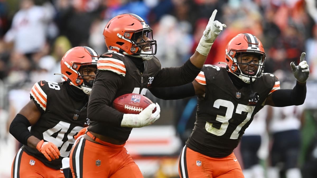 Counting Down the Worst Cleveland Browns Christmas Gifts – #3