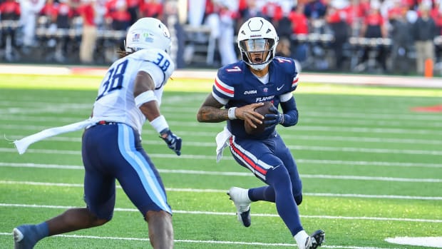 New report suggests former Tennessee Vols QB Joe Milton shouldn't get too  comfortable this offseason with New England Patriots