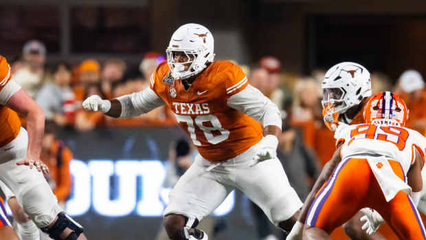 Dec 21, 2024; Austin, Texas, USA; Texas Longhorns offensive lineman Kelvin Banks Jr. (78) against the Clemson Tigers during the CFP National playoff first round at Darrell K Royal-Texas Memorial Stadium.