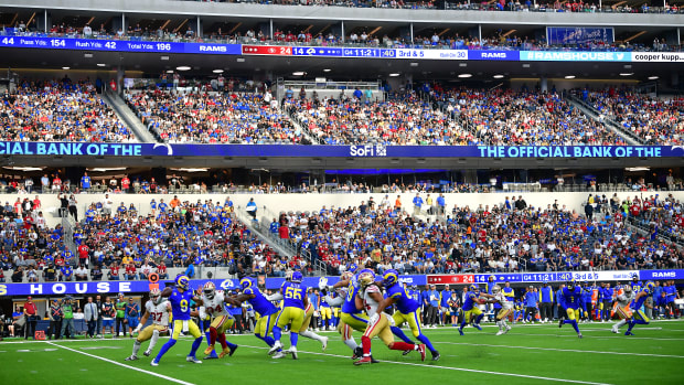 How to watch 49ers at Rams on October 30, 2022