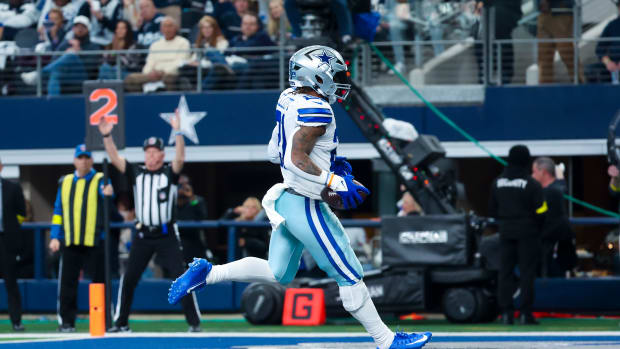 Ezekiel Elliott revives Cowboys' dormant running game with best