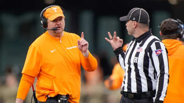 Tennessee HC Josh Heupel downplays major advantage that many think Ohio State will have over the Vols