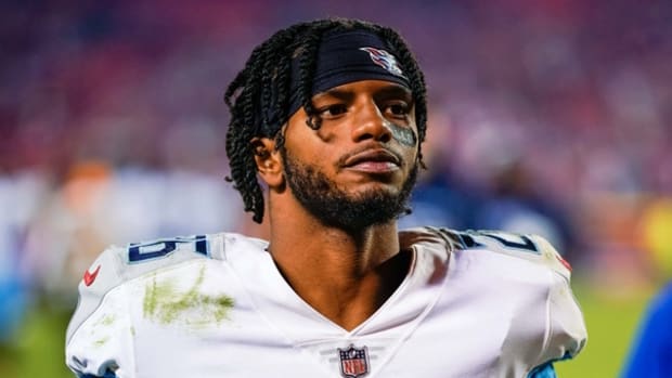 Los Angeles Rams linebacker Byron Young (0) celebrates during an NFL football  game against the Seattle Seahawks, Sunday, Sept. 10, 2023 in Seattle. The  Rams won 30-13. (AP Photo/Ben VanHouten Stock Photo - Alamy