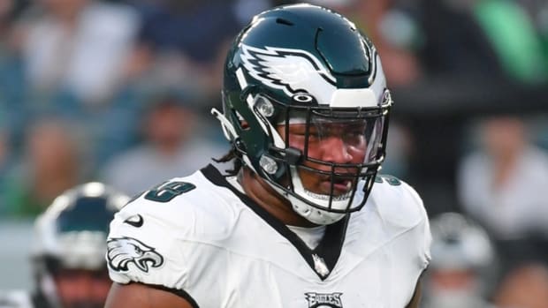 Controversial Eagles 'tush push' has now been rebranded as the 'Brotherly  Shove'