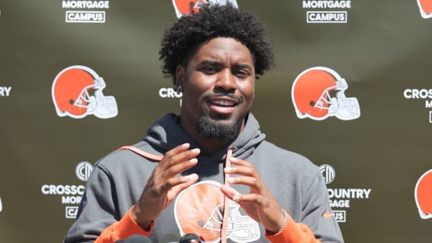 Cleveland Browns running back Dylan Sampson (22) talks to the media during rookie camp at CrossCountry Mortgage Campus.