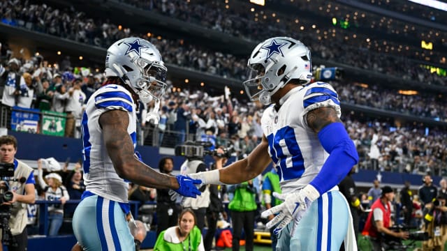 Dallas Cowboys' CeeDee Lamb (88), Dak Prescott (4) and Tony