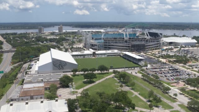 Jaguars now testing players' hydration levels at the urinals - A