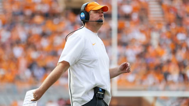 Look: Vols announce uniform combination for Alabama game