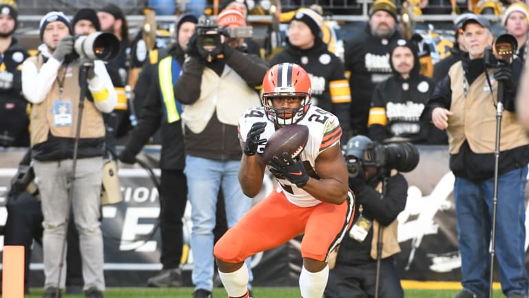 Browns Nick Chubb ranked in the top 30 in NFL Top 100 rankings - A