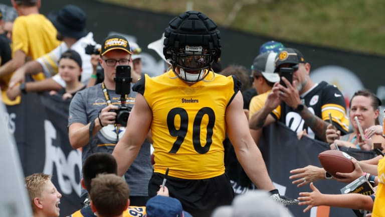 Steelers DC Teryl Austin Glad To Have 'Game-Wrecker' T.J. Watt Back After  Bye Week - Steelers Depot