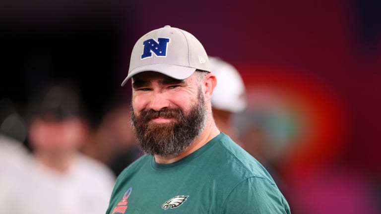 Jason Kelce pops up as surprising submission to viral Rorschach test with a cat