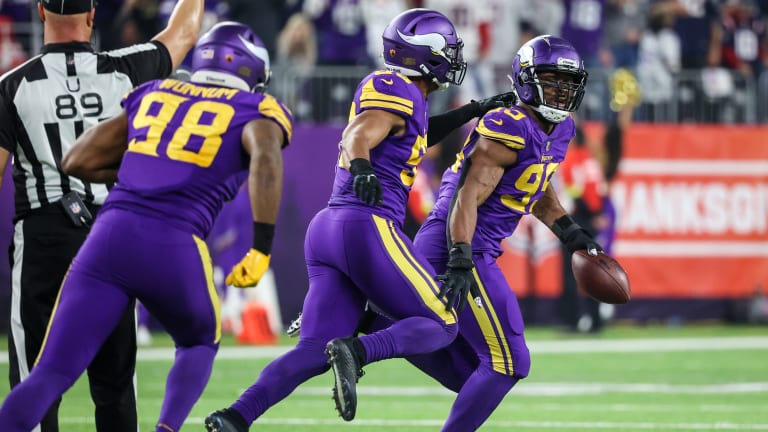 Vikings work out new deal with Danielle Hunter - A to Z Sports