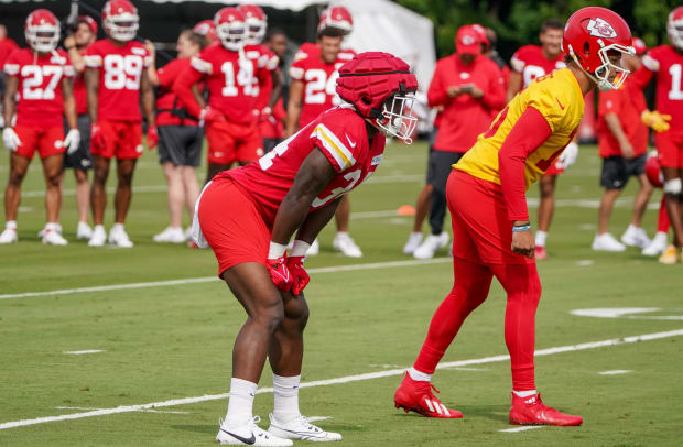 Kansas City Chiefs rookies play first NFL preseason game