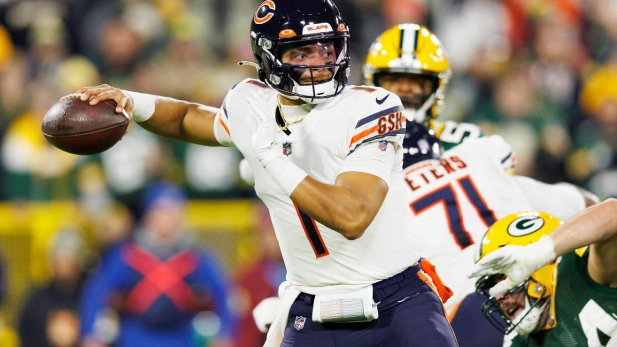 Behind Justin Fields and Matt Eberflus, 2022 Chicago Bears will be