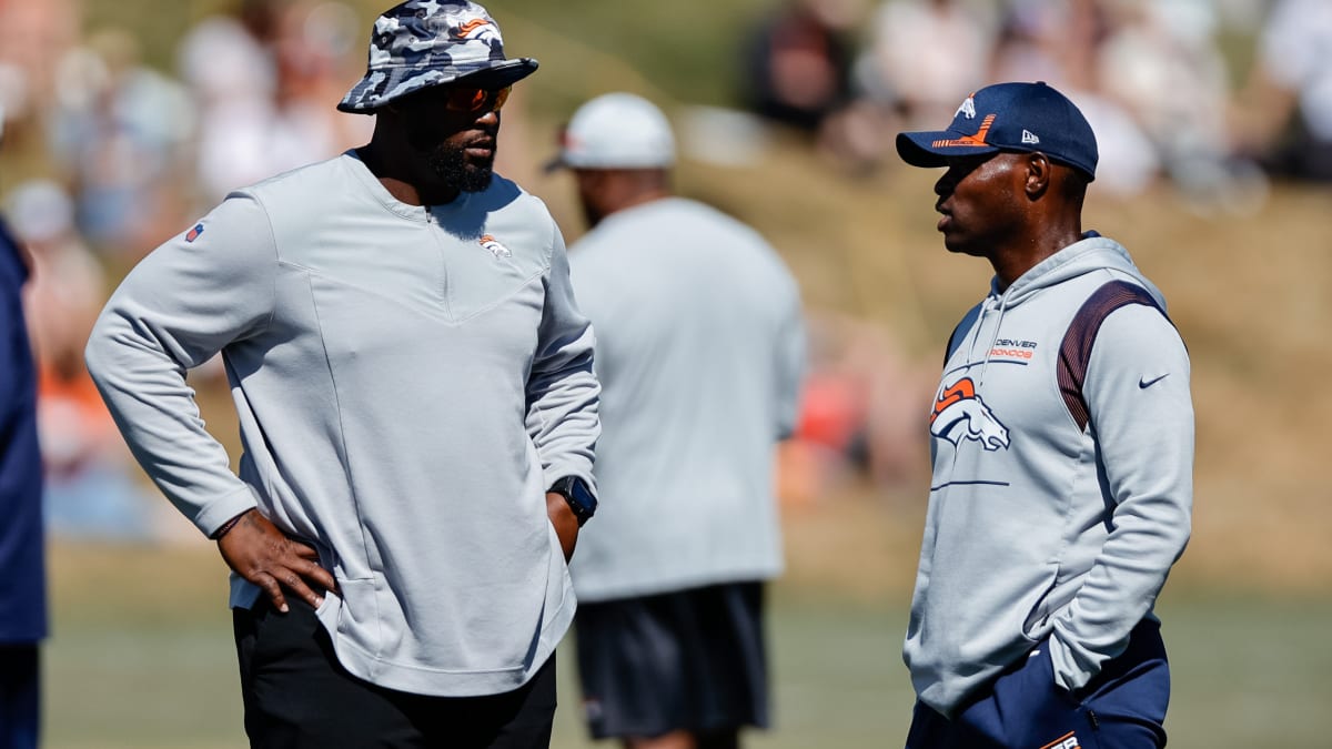 Broncos: Jerry Rosburg backs one of his coaches after questionable decision  - Home - A to Z Sports