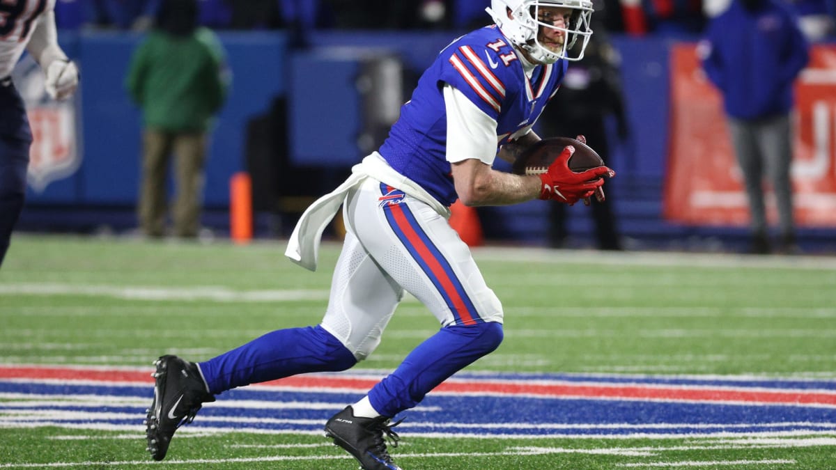 Josh Allen reacts to Cole Beasley reunion