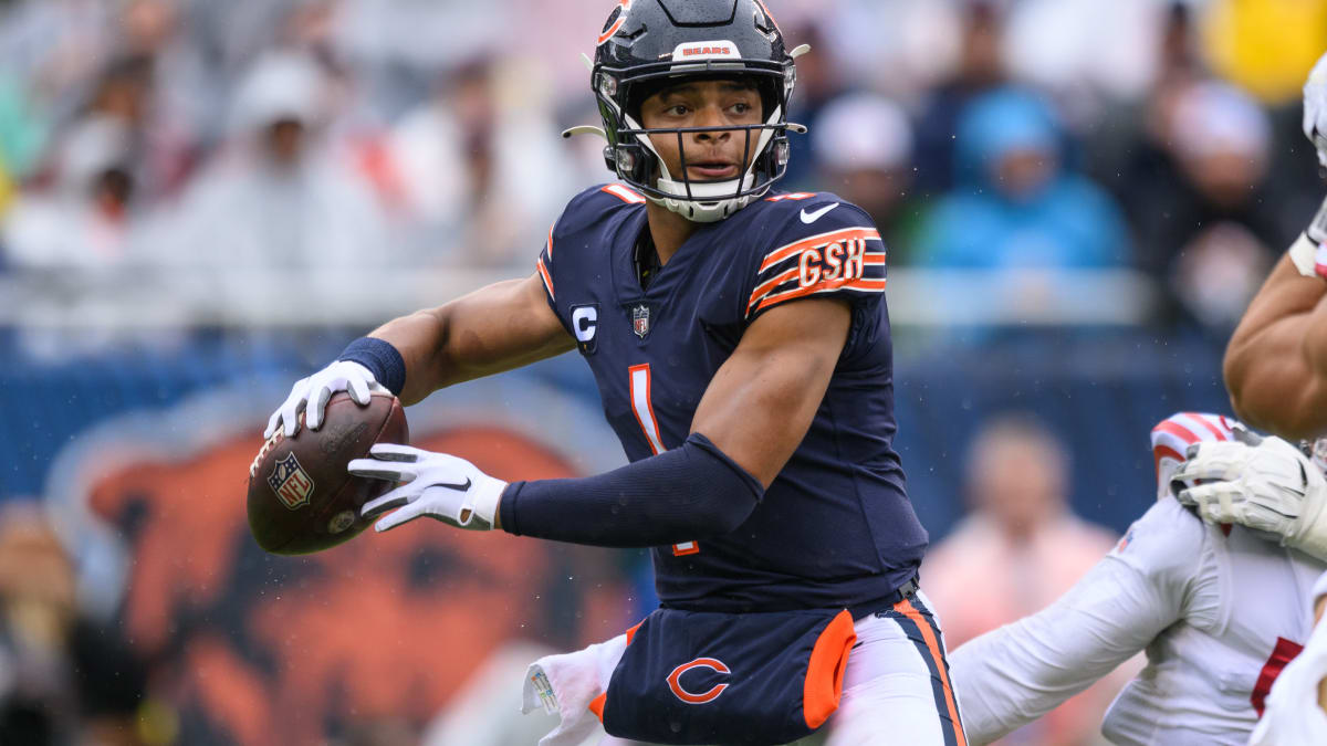 NFL Offensive Player of the Year Betting Odds: Justin Fields Can Take  Another Step Forward