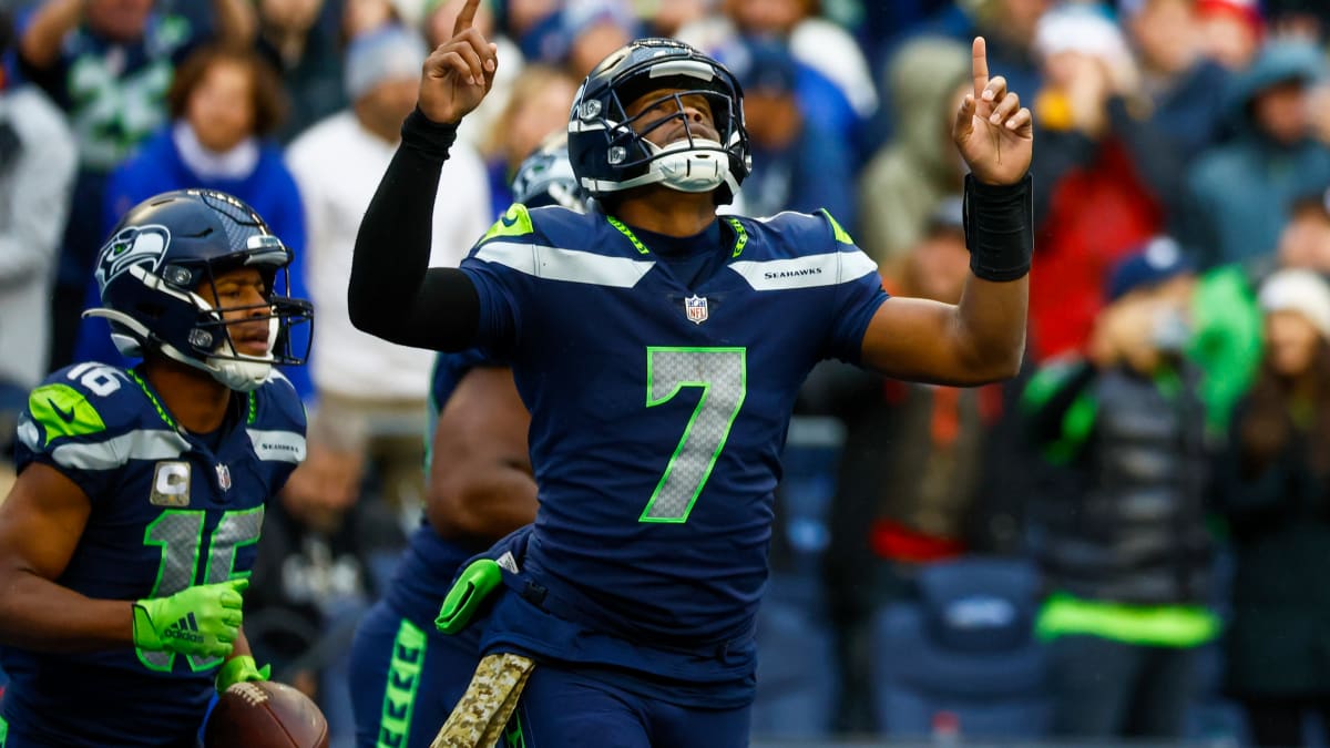 Seahawks WR Tyler Lockett: 'It would be amazing' for Geno Smith to