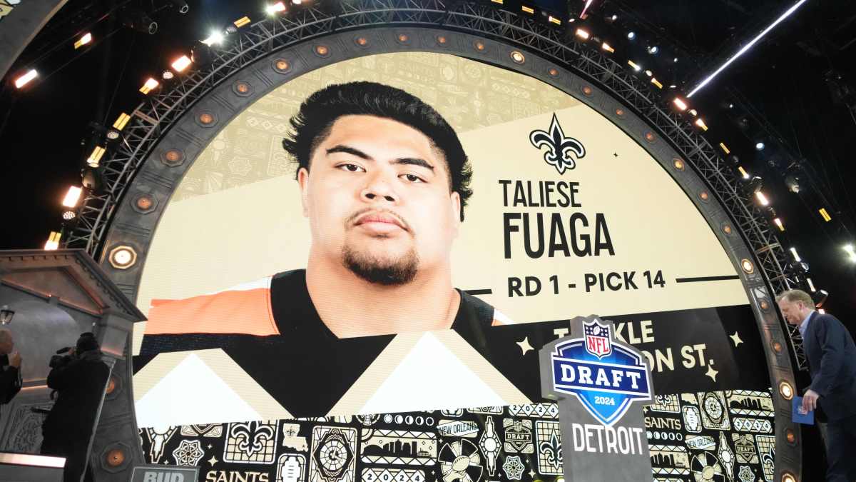 Jason Kelce gives perfect description for Saints' first-round pick Taliese  Fuaga after draft