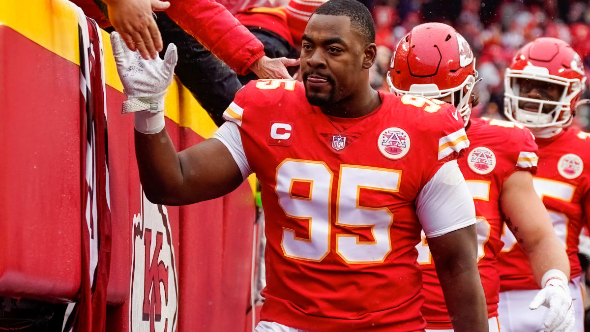 What Chris Jones Landing on Did Not Report List Means for Chiefs - Chiefs  Digest