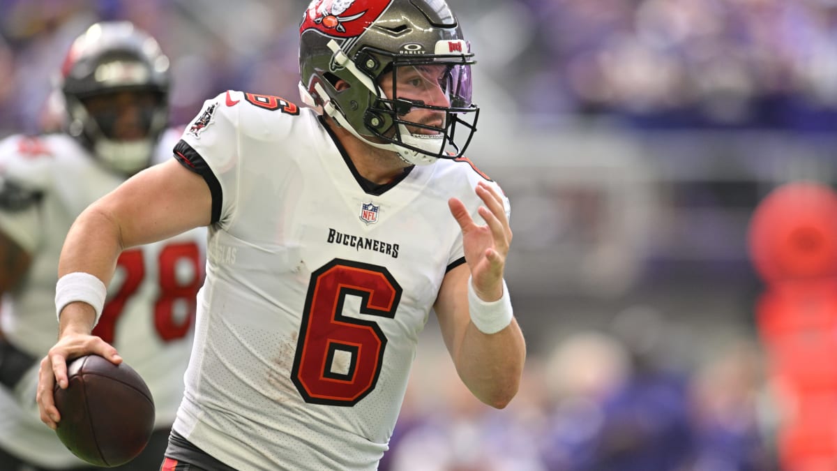 Buccaneers Play Spoiler, Upset Vikings In Week 1 NFC Clash