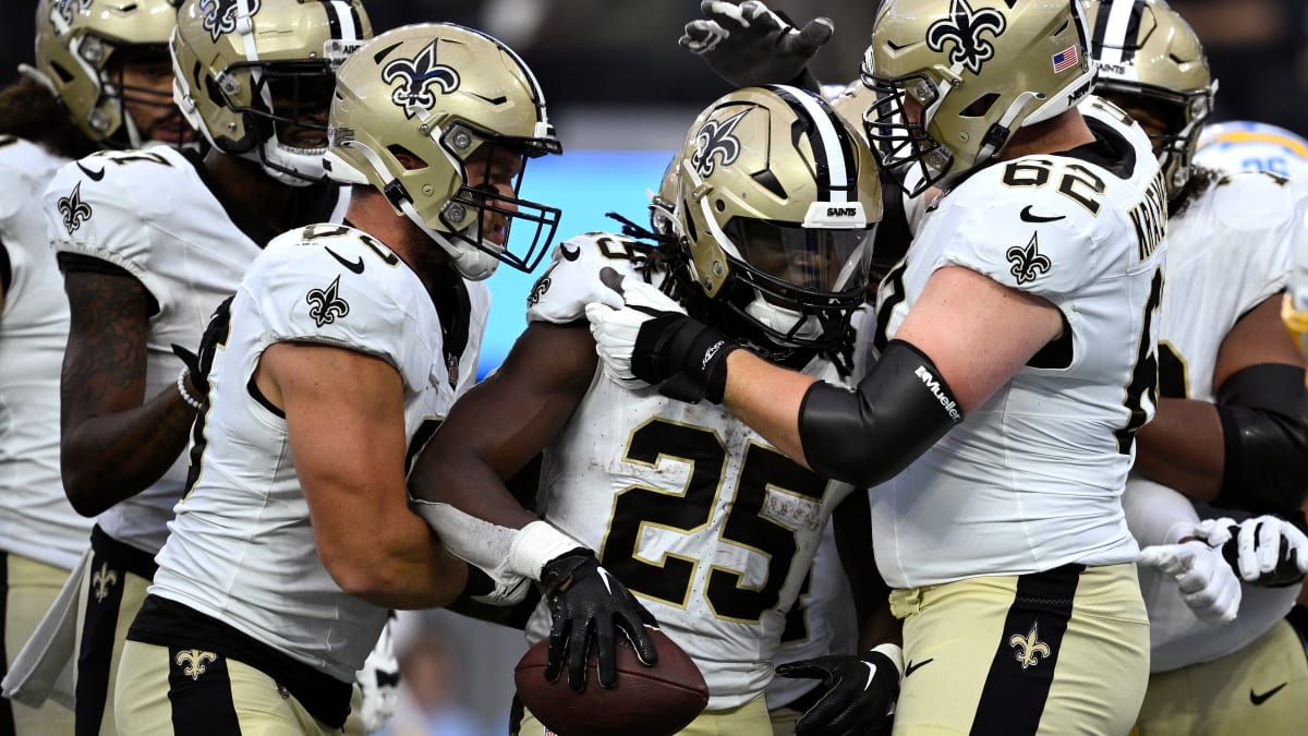 Saints RB Kendre Miller returns to practice on Thursday - A to Z