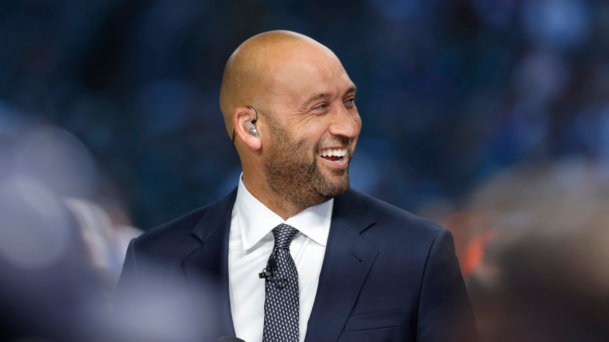 Patrick Mahomes Had 'Full-Circle' Moment With Derek Jeter This Week - The  Spun: What's Trending In The Sports World Today