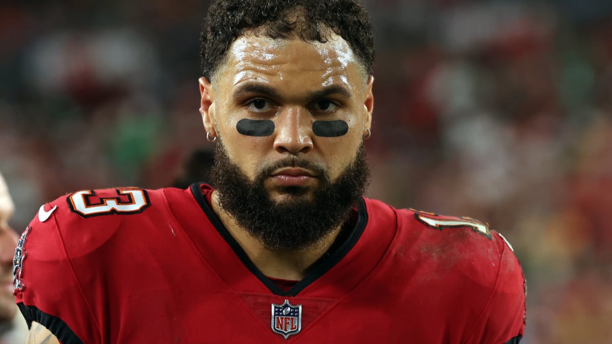 Buccaneers' Mike Evans leaves game vs. Saints with hamstring injury