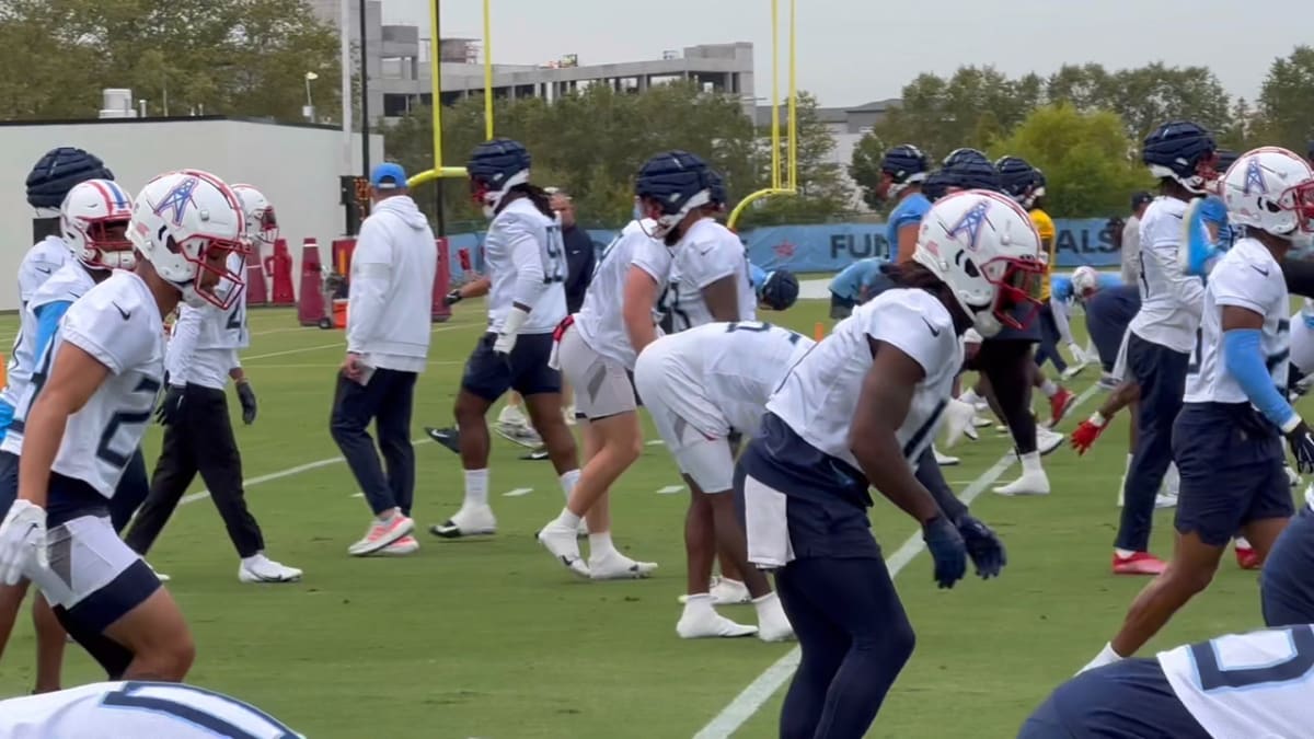 Titans Unveil Oilers Throwback Helmets During Morning Practice