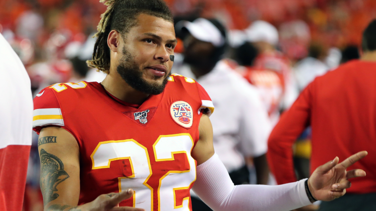 Tyrann Mathieu Shows up At LSU Game With Joe Burrow Jersey On