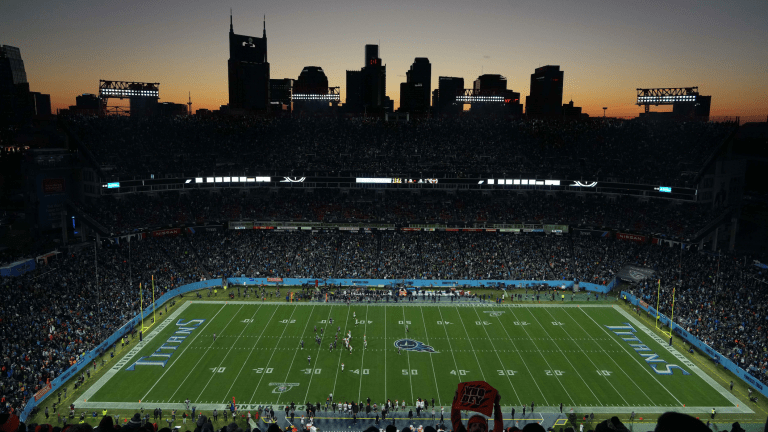 Tennessee Governor plans to propose new Titans stadium