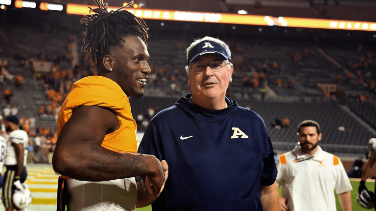 Akron head coach makes huge statement about Tennessee Vols - Home - A to Z  Sports