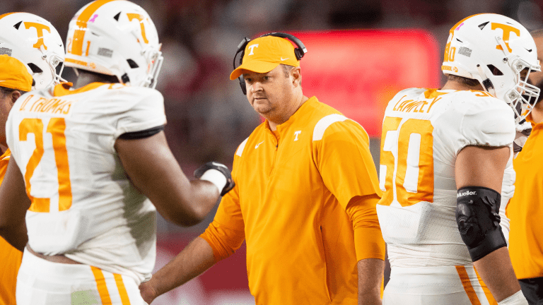 ESPN makes their 2023 bowl game predictions for the Tennessee Vols