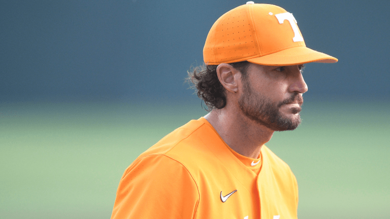 LSU sportswriter throws ridiculous shade at Tennessee coach Tony Vitello -  Home - A to Z Sports