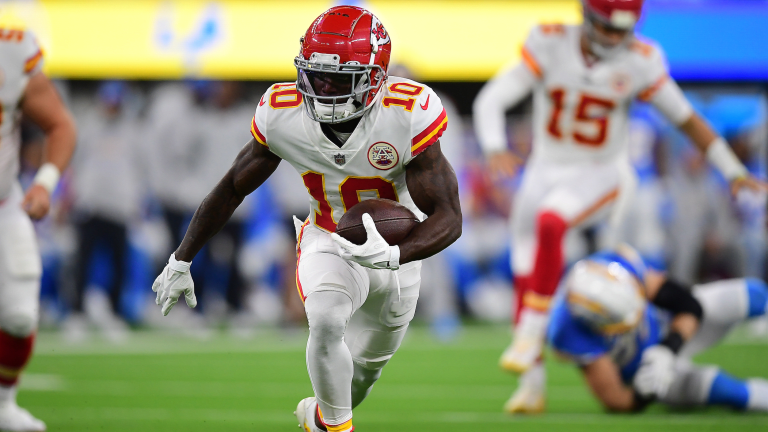 Kansas City Chiefs receiver Tyreek Hill traded to Miami Dolphins