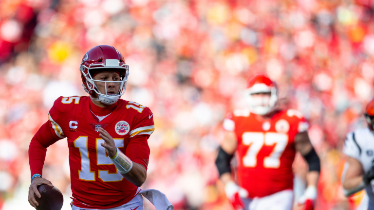 Watch: Chiefs QB Patrick Mahomes and fiancé caught arguing at basketball  game - Home - A to Z Sports