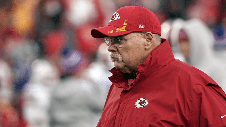 Chiefs free agent signing already struggling during training camp - A to Z  Sports