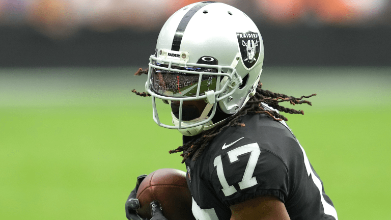 Raiders WR Davante Adams finds himself in hot water - A to Z Sports