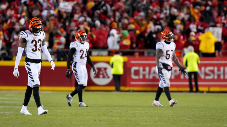 5 players ejected in Bengals loss at Miami